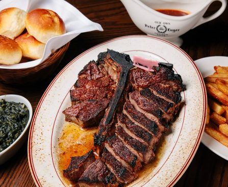 Steakhouse Paling Populer di AS, dari New York ke LA